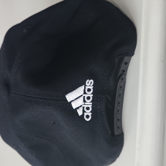 COPY - Adidas Blackhawks NHL Snap Back Cap - Picture 3 of 6